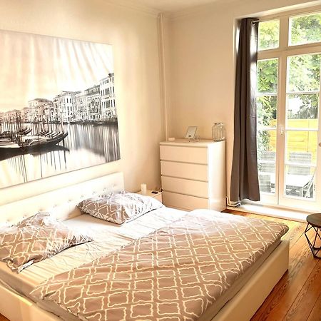 Doppelzimmer Mit Terrasse In Privatem Zuhause Lubeck Luaran gambar