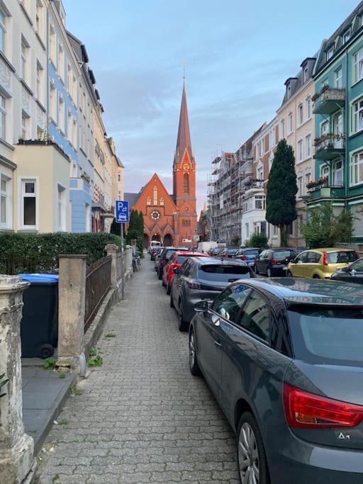 Doppelzimmer Mit Terrasse In Privatem Zuhause Lubeck Luaran gambar