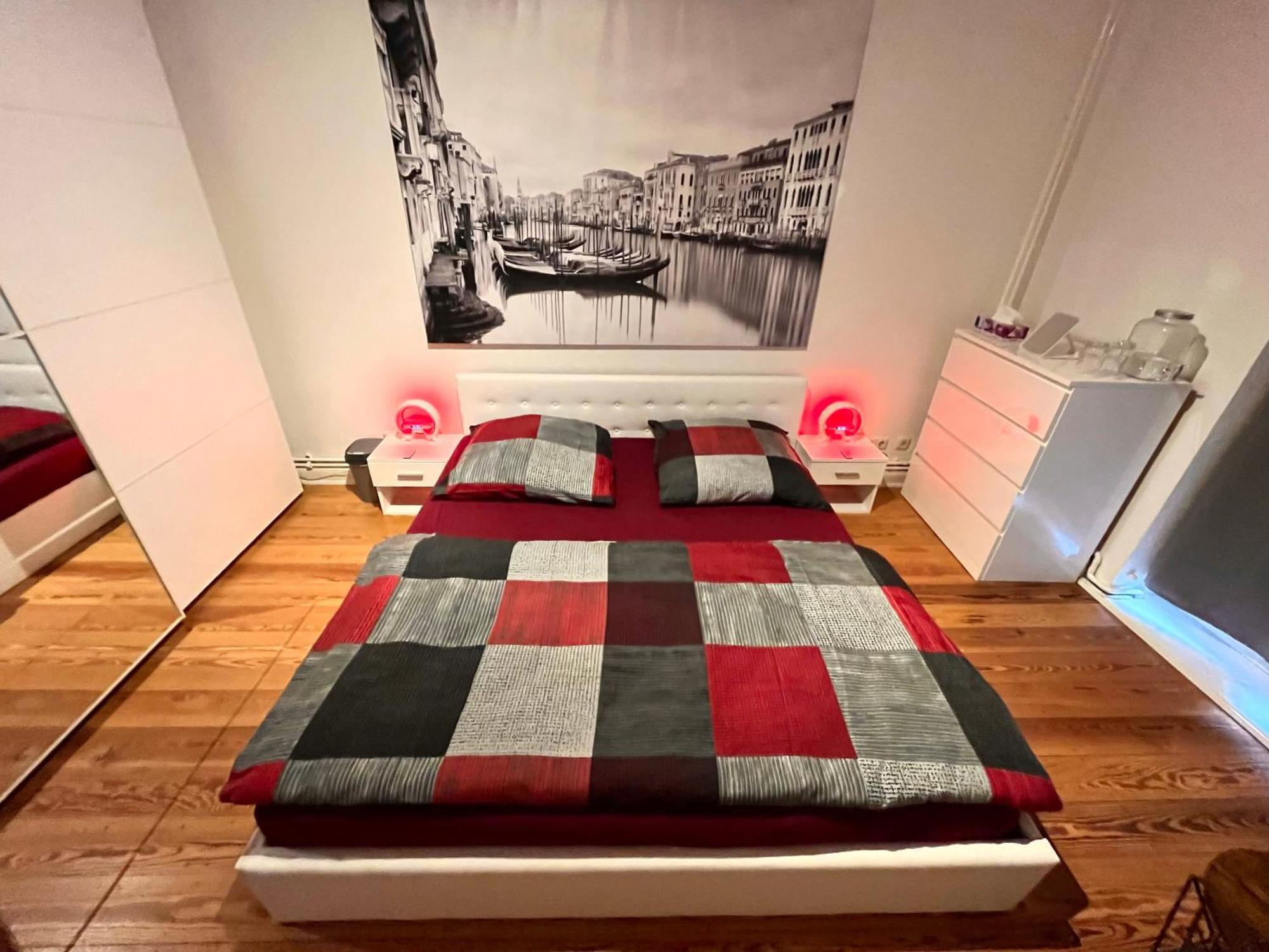 Doppelzimmer Mit Terrasse In Privatem Zuhause Lubeck Luaran gambar